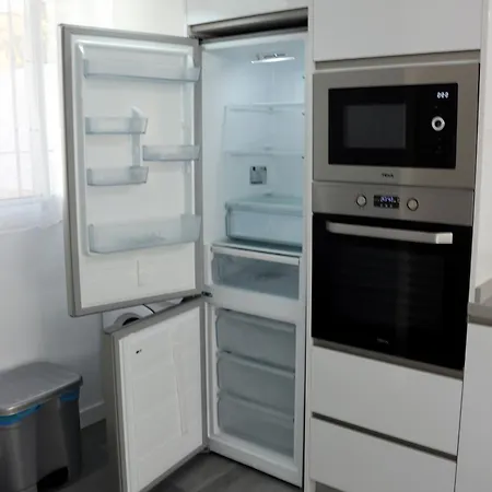 Holiday home Casa Zuloaga Holidays Piscina Y Playa *