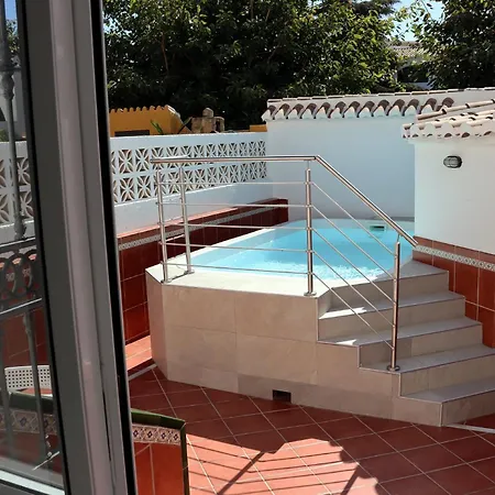 Holiday home Casa Zuloaga Holidays Piscina Y Playa *