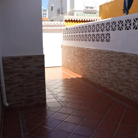 Holiday home Casa Zuloaga Holidays Piscina Y Playa *