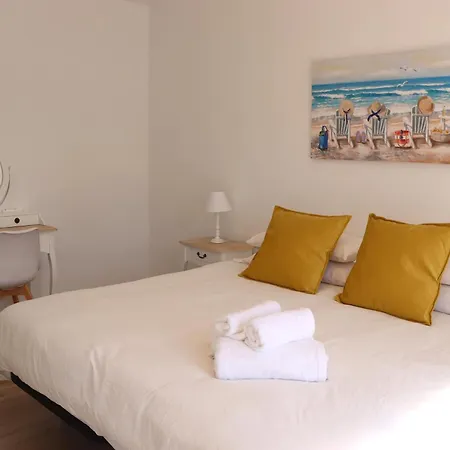 Сasa de vacaciones Casa Zuloaga Holidays Piscina Y Playa *